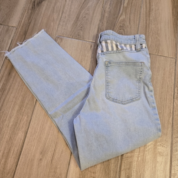 UO BDG Girlfriend Jeans, 27 - Picture 4 of 8